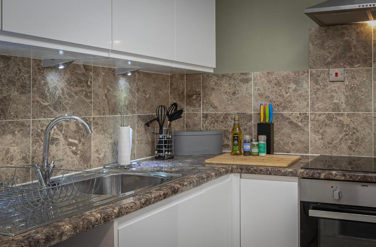 02 Springfield - Sleeps 6 Apartment Блекпул Екстериор снимка
